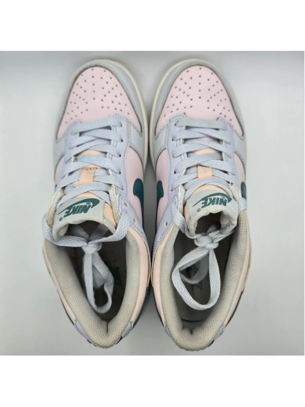 Nike Dunk Low Sneakers Pink and Grey kids 4.5y women's 6 pre-owned like new